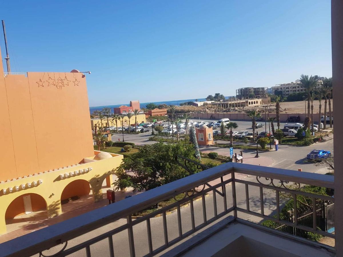 Outstanding With Marina View Apartament
